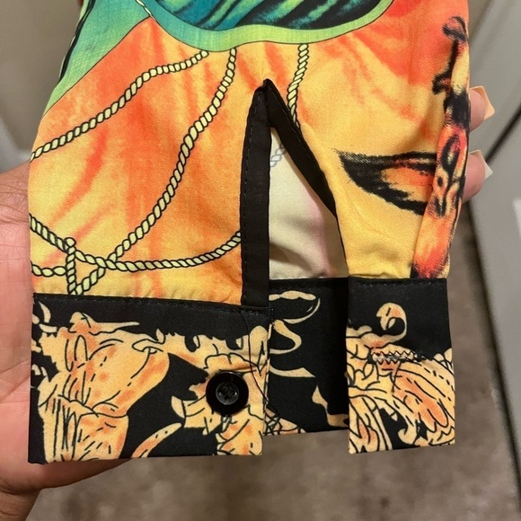 𝅺WOMEN’S Oversized shirt - Picture 5 of 5